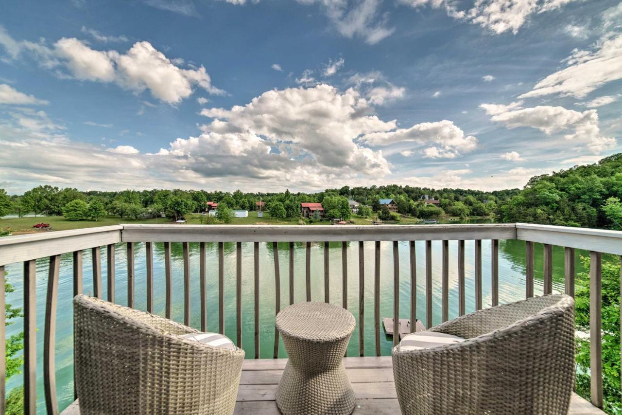Sevierville Lake House With Deck And Foosball Table! Экстерьер фото