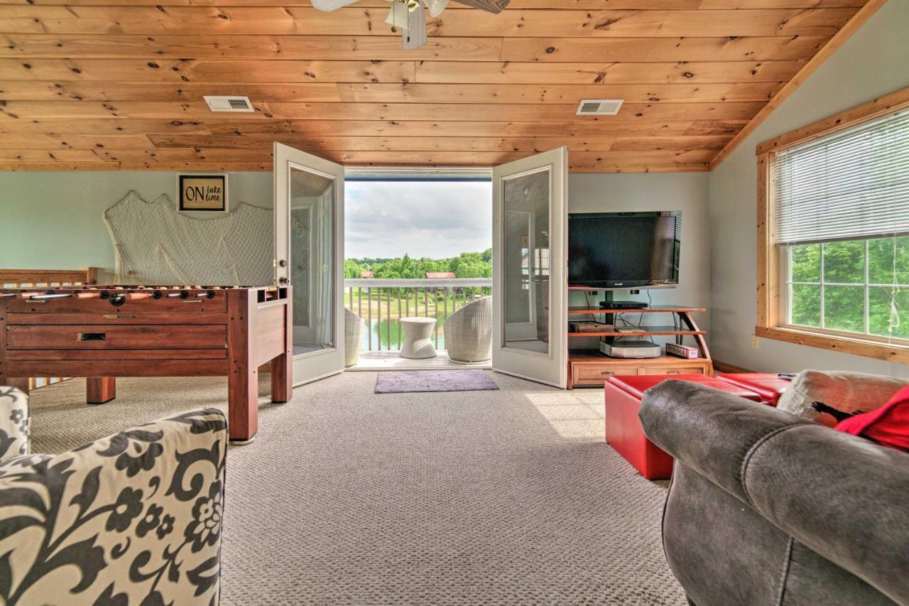 Sevierville Lake House With Deck And Foosball Table! Экстерьер фото