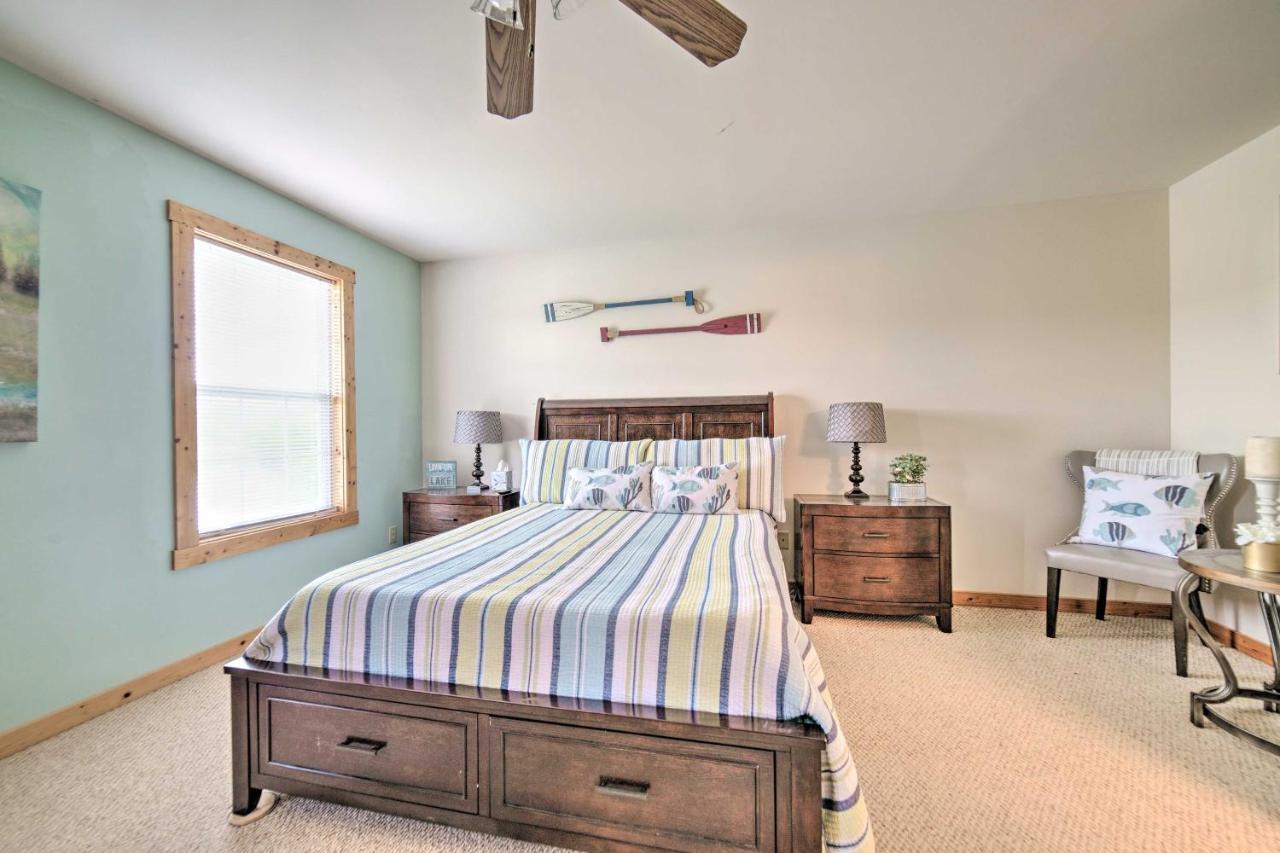 Sevierville Lake House With Deck And Foosball Table! Экстерьер фото