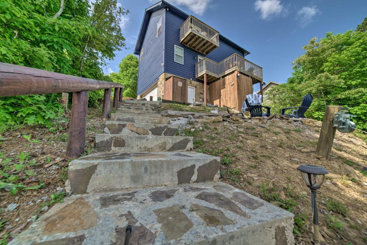 Sevierville Lake House With Deck And Foosball Table! Экстерьер фото